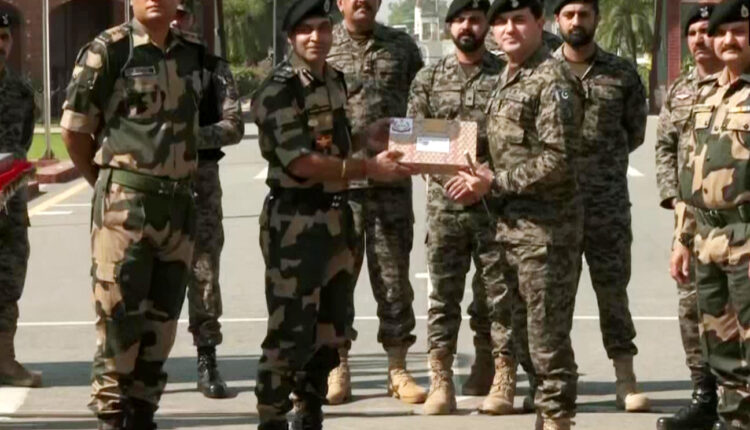 Punjab: Border Security Force (BSF) And Pakistan Rangers Exchange ...