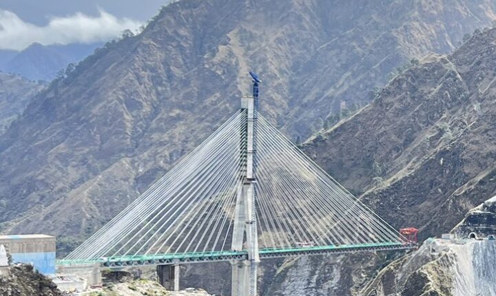 Jammu and Kashmir | Reasi: Anji Khad bridge: Indian Railways’ 1st cable ...